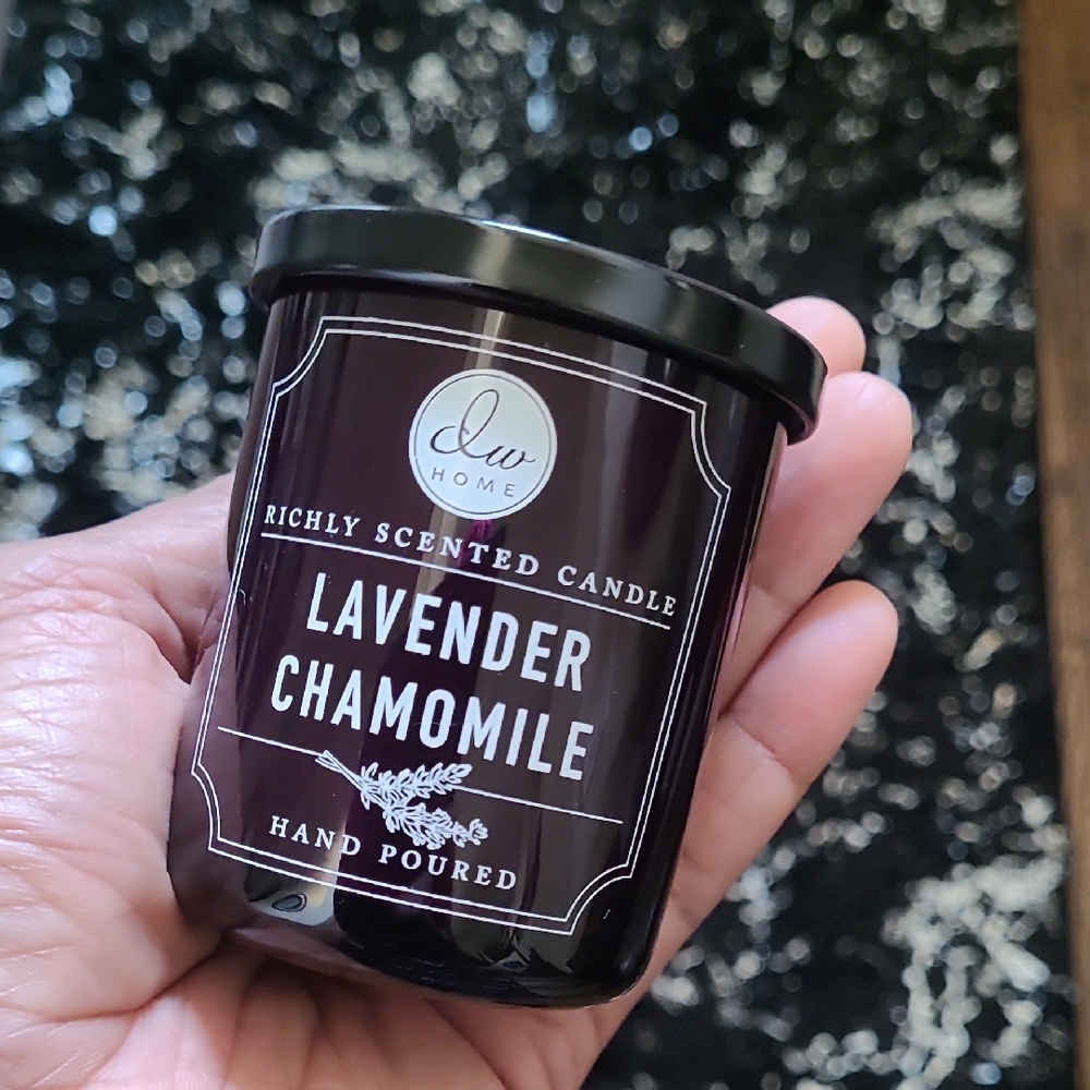 DW Home Lavender Chamomile Scented Candle